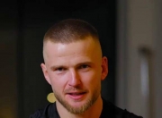 1xbet体育官网入口-包含热刺后防表现失常，戴尔需重振状态的词条