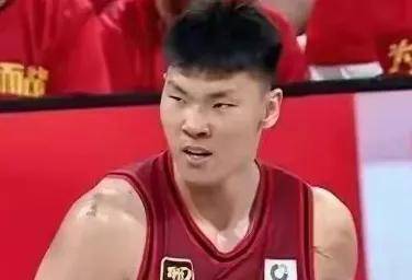 关于凭借一波浙江队,CBA季后赛成功弹幕刷屏,现场评论席掌声雷动的信息 关于凭借一波浙江队,CBA季后赛成功弹幕刷屏,现场评论席掌声雷动的信息