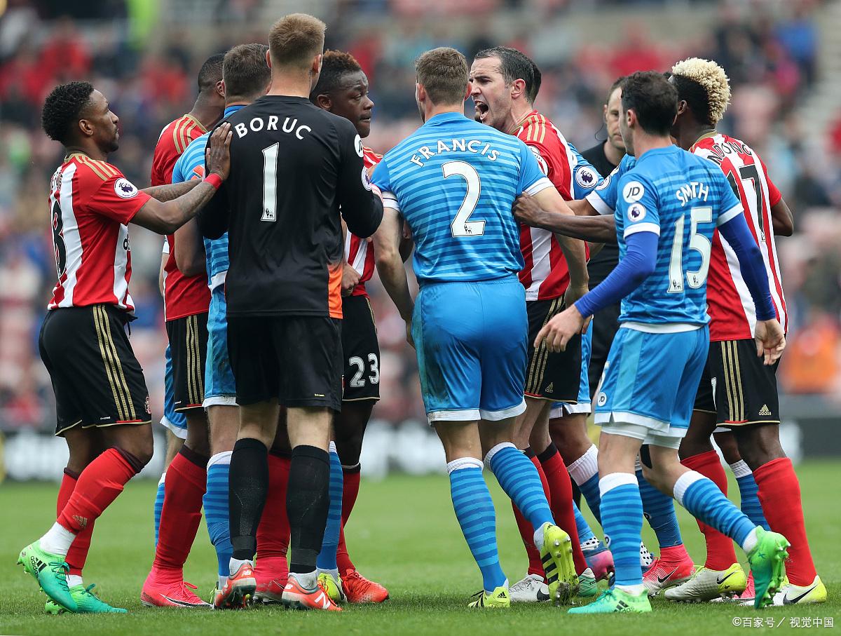 包含利兹联主场小胜，主场喜迎三分的词条