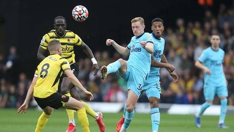 伯恩利拼尽全力，最终力克对手的简单介绍