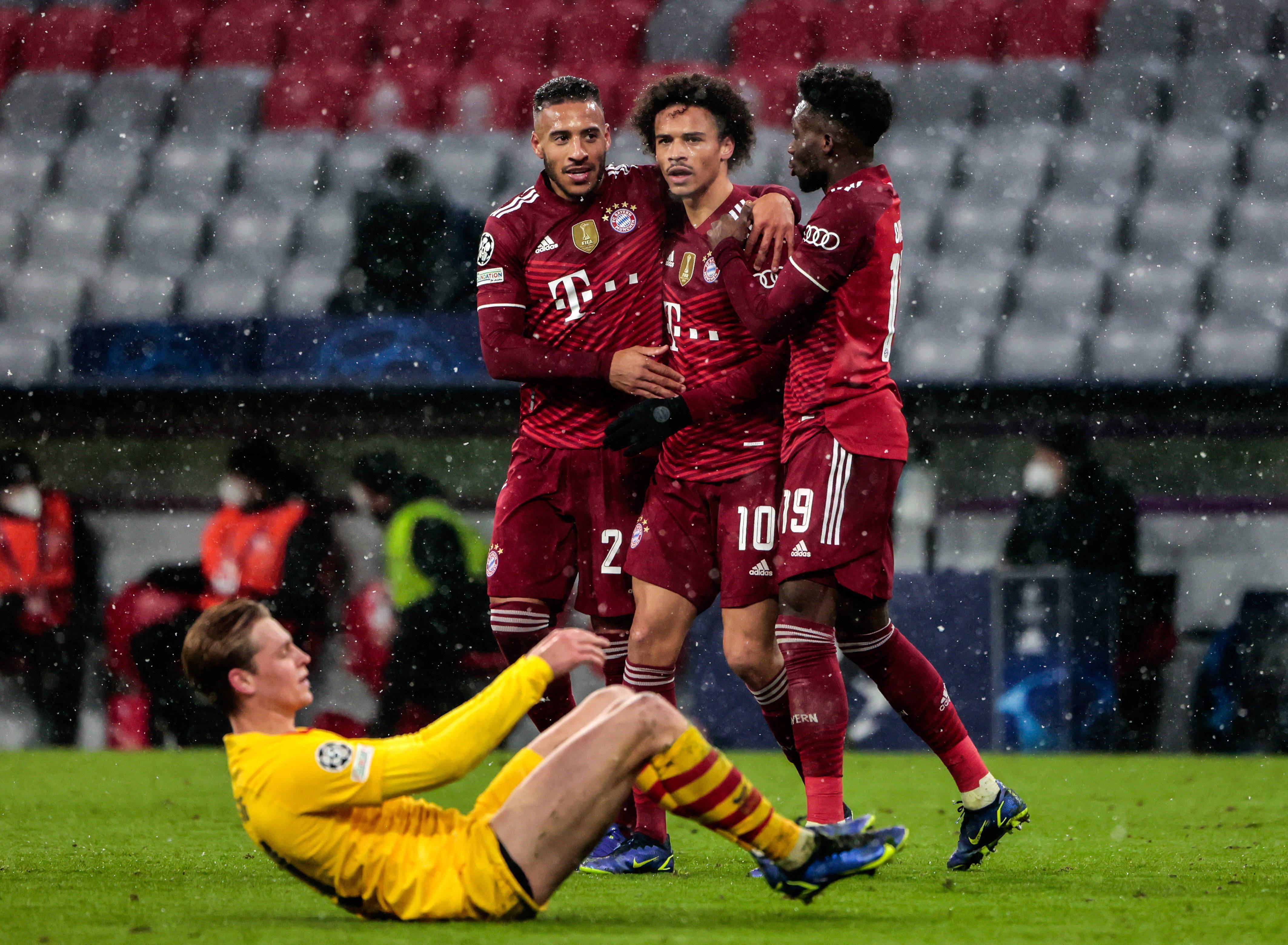 包含拜仁慕尼黑客场告捷,提前锁定小组第一的词条 包含拜仁慕尼黑客场告捷,提前锁定小组第一的词条