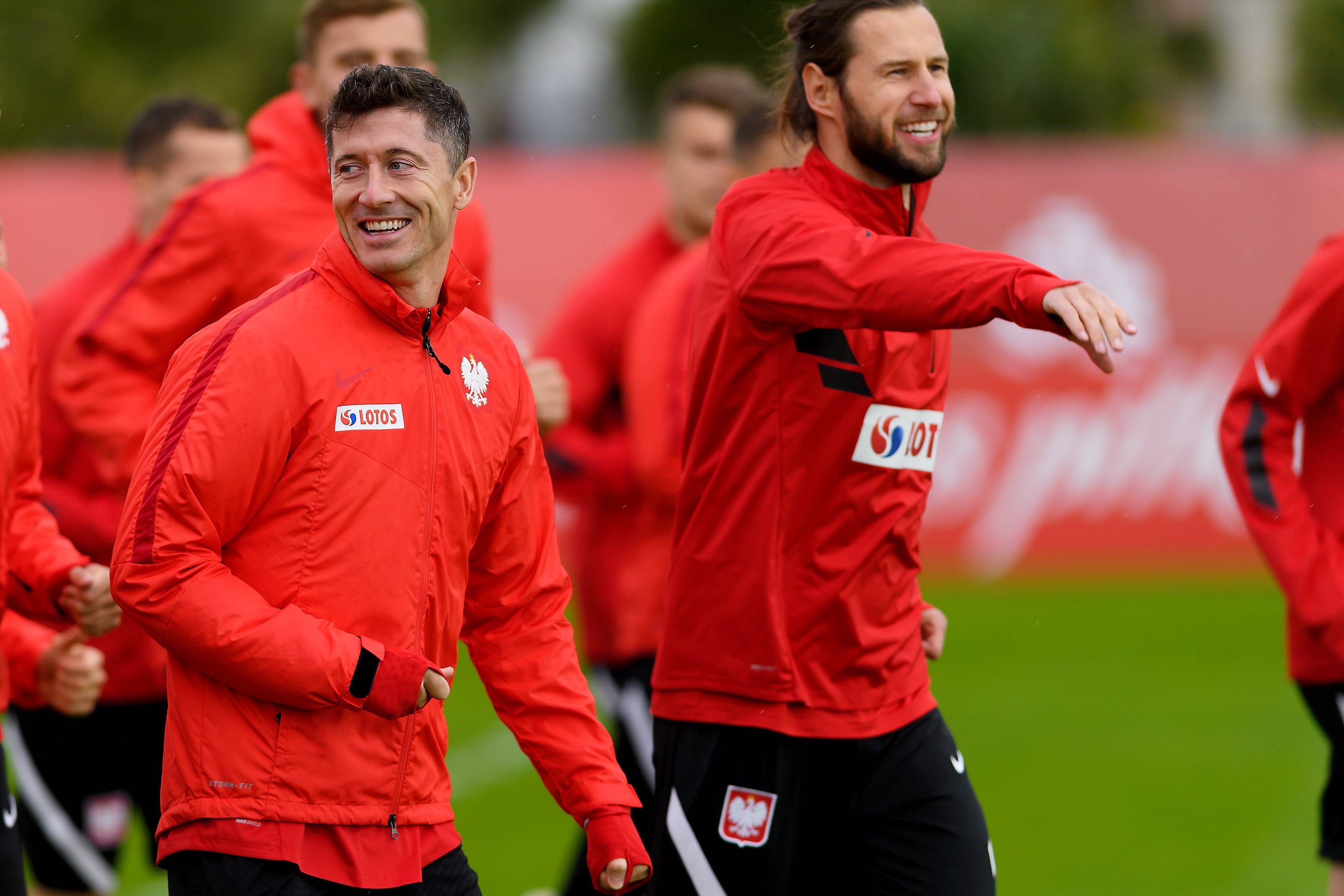 奥地利、北马其顿动荡不安，欧洲杯参赛门路困难的简单介绍